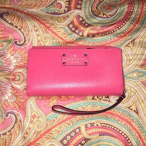 Authentic Kate Spade Wristlet